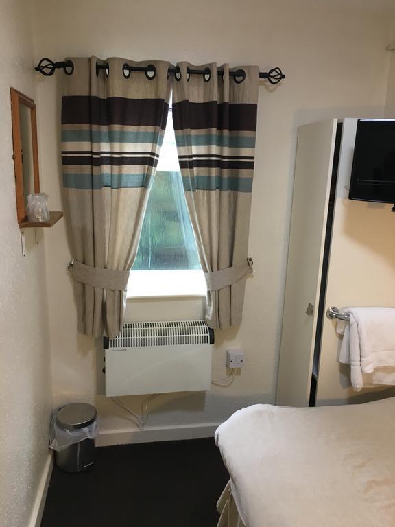 Redbeck Motel Wakefield Extérieur photo